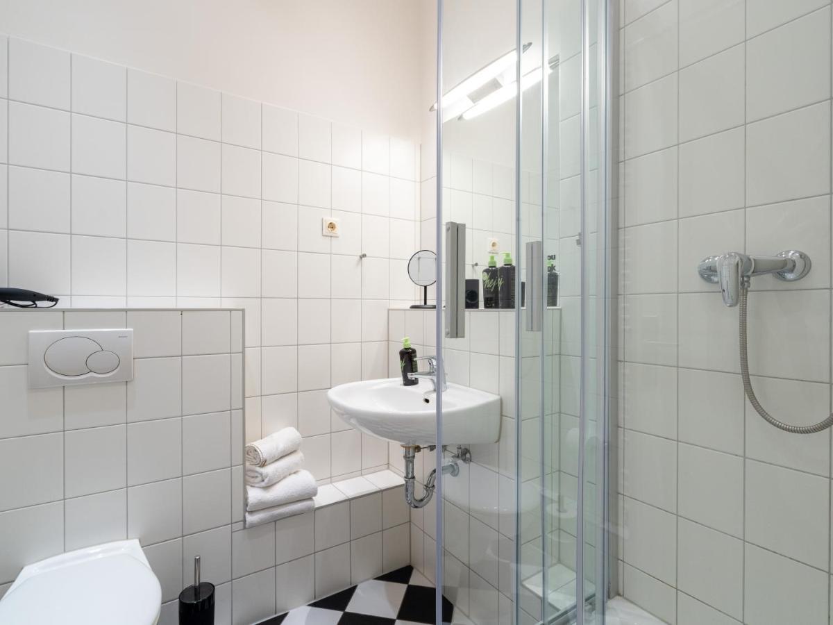 Limehome Berlin Malmoeer Strasse Экстерьер фото